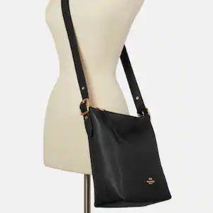 Coach val duffle black leather crossbody